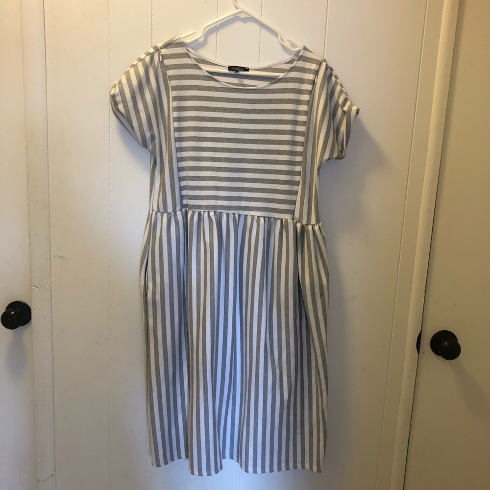 Roolee Mom  maternity stripe gray/white dress